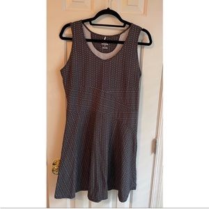 Prana Emelie Dress Flare Grey Black White Medium